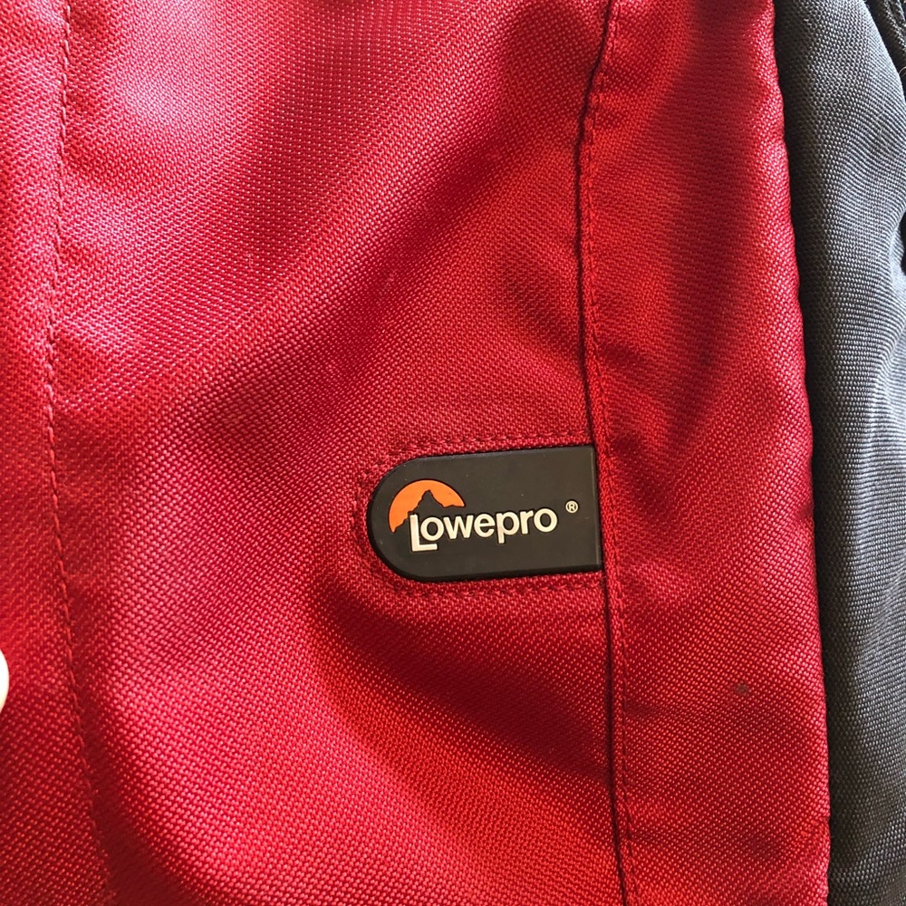 LowerPro Camera Backpack - Picture 2 of 3